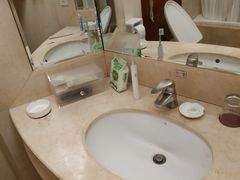 -扬子岛酒店(重庆洪崖洞解放碑店)