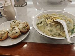 -老西白点心店