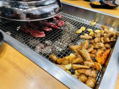 五花肉-肉甲韩国木炭烤肉(新壹街1店)