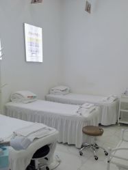 -痘敏医生专业祛痘连锁