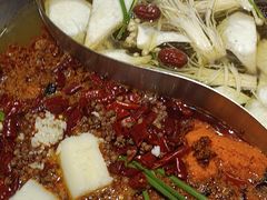 -沸炉重庆老火锅(军事博物馆店)