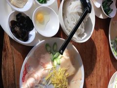-桥香园过桥米线(国贸店)