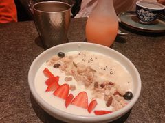 金桃酸奶-丝路金桃·新疆菜(徐汇店)