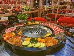 -哈哈碳都·牛肋条无限自助烤肉(台江万达店)