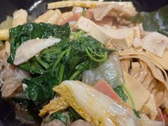 -万记麻辣烫国展总店