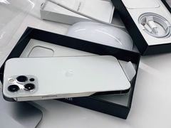 -Apple授权专营店(德汇万达店)