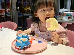 -水桶王国主题餐厅·聚会·生日派对·亲子活动·家庭套餐(亚龙湾希尔顿店)