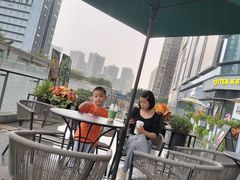 -星巴克臻选(深圳龙岗万科店)