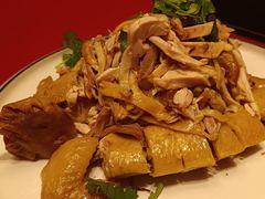 盐焗手撕鸡-粤江春·早茶·潮粤菜·宴会(罗湖宝能中心店)