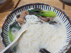 -鲜越鲜鱼粉(财富购物中心店)