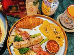 -秘密旅行Bonjour(黑金冠 江南西店)