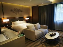 -乔治莫兰迪酒店(济南解放路山东大学店)