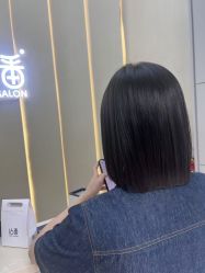 -十六番发型师事务所