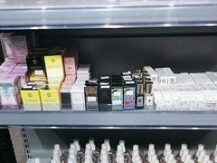 -嗨特购HitGoo(朝阳合生汇店2店)