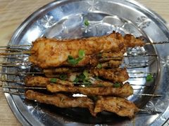 -江城燕子大排档(江汉路步行街店)