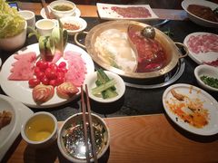 -潮火锅·麻辣牛肉火锅(观音桥方圆·LIVE店)