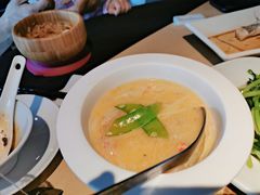 -穹六人间 people 6(岳阳路店)