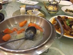 -马尔龙新疆饭店·清真(瑞景店)