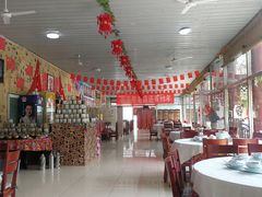 -何适山庄 ·可团建(水长城P2停车场店)