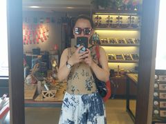 -肆兮眼镜·蔡司·徕卡战略合作店(大坪店)