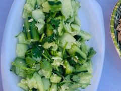 拍黄瓜-桔子海鲜烧烤大排档(金沙滩店)