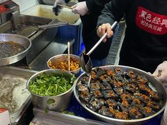 -黑色经典臭豆腐·湖南特产(步行街店)