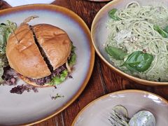 牛肉汉堡-COMMUNE RESERVE幻师(愚园路店)