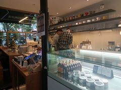 -慢象咖啡(台江店)