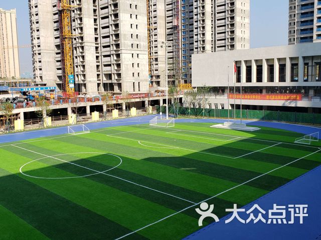 长塘里崇德小学