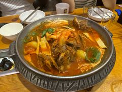 -喇喇排骨火锅·传统韩式脊骨汤(望京西园总店)