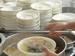 -文山荷鲜居(翠湖店)
