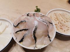 -小天鹅火锅·一线江景洪鼎旗舰店(洪崖洞店)