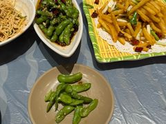 -肥肥虾庄·金牌油焖大虾(杨园滨江时代walk店)