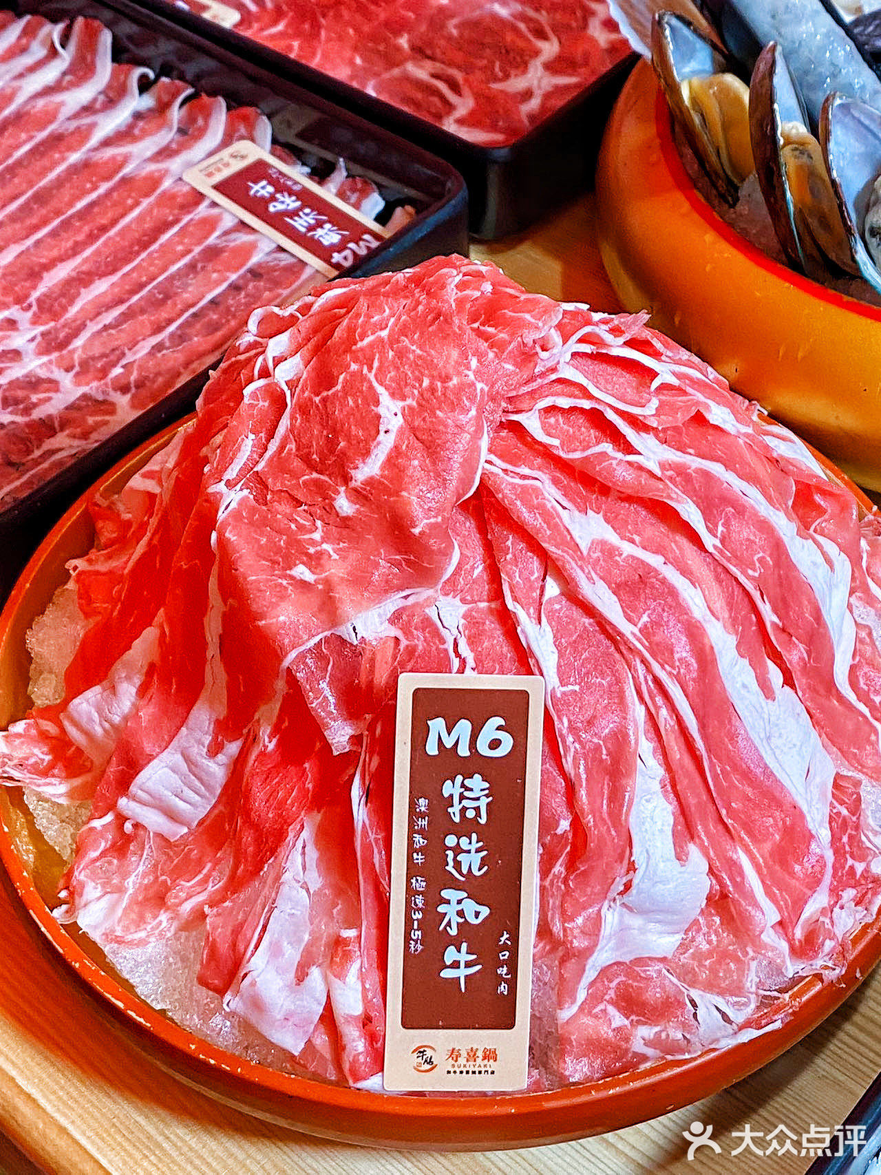 冬日里无法拒绝的美食，和牛寿喜锅，热气腾腾，好温暖