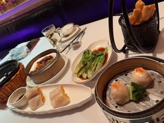 -翡翠小城·海鲜豆捞·广式点心(老佛爷店)