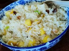 -姚记抚仙湖石锅鱼庄