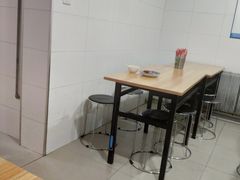 大堂-东财大盘鸡(黑石礁店)