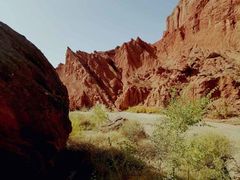 -天山神秘大峡谷