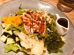 鸡肉甘蓝菜凯撒沙拉-Moka Bros 摩卡站(西单大悦城店)