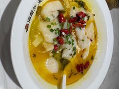 -渝是乎酸菜鱼(龙旗购物中心店)