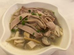 -万山楼海鲜酒家·二十三年老字号