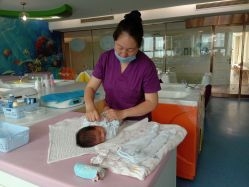 -菁幼月子会所(儿童医院店)