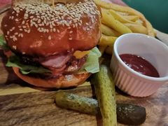 -羽深肉铺 Steak & Wine