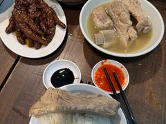 -松發肉骨茶(克拉码头店)