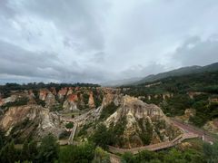 -彩色沙林风景区
