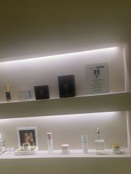 -VALMONT·若嫚蝶国际美肤中心