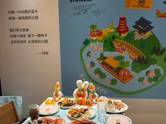 -东方明珠·可口可乐欢乐餐厅