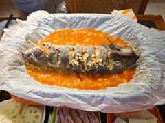 蒜香味纸上烤鱼-三煮纸包鱼(青岛总店)