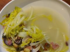 -鱼亨小鲜酸菜鱼(大信店)