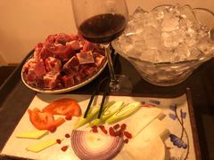 -毛辣果·贵州红酸汤牛肉火锅(西单店)